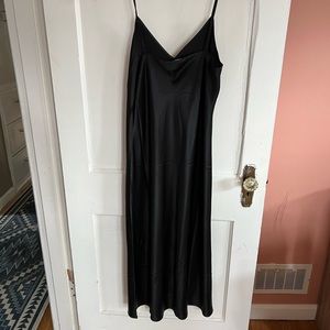 Quince black 100% washable silk slip dress